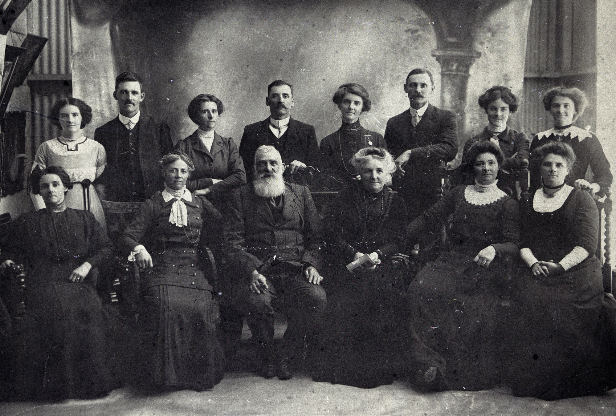 The Family of Robert Horatio and Mary Sophia Louisa Dunn (nee Matthews)