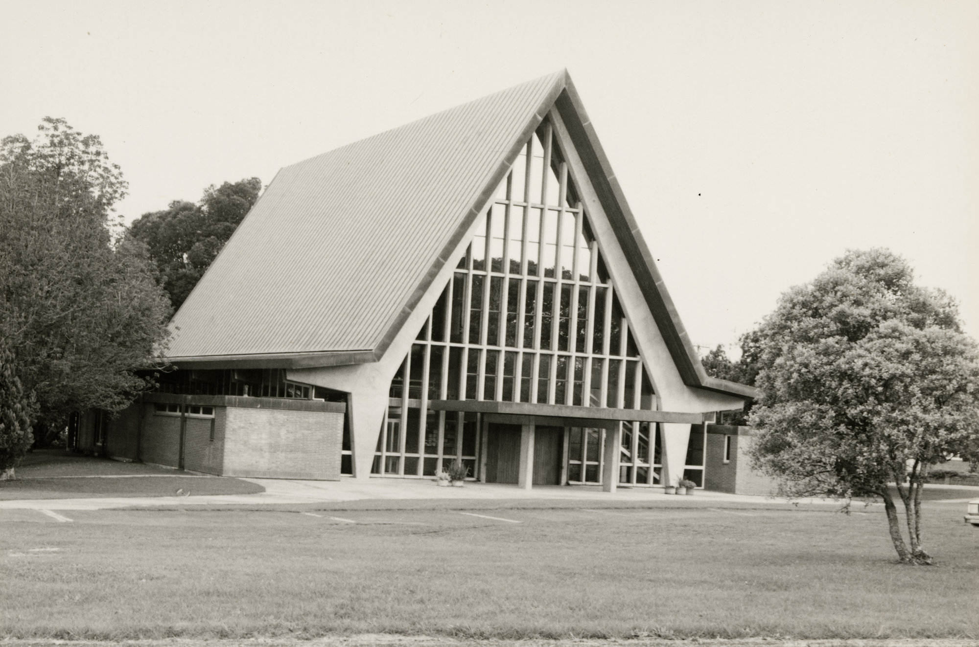 Christ Church, Kamo Road, Whangarei
