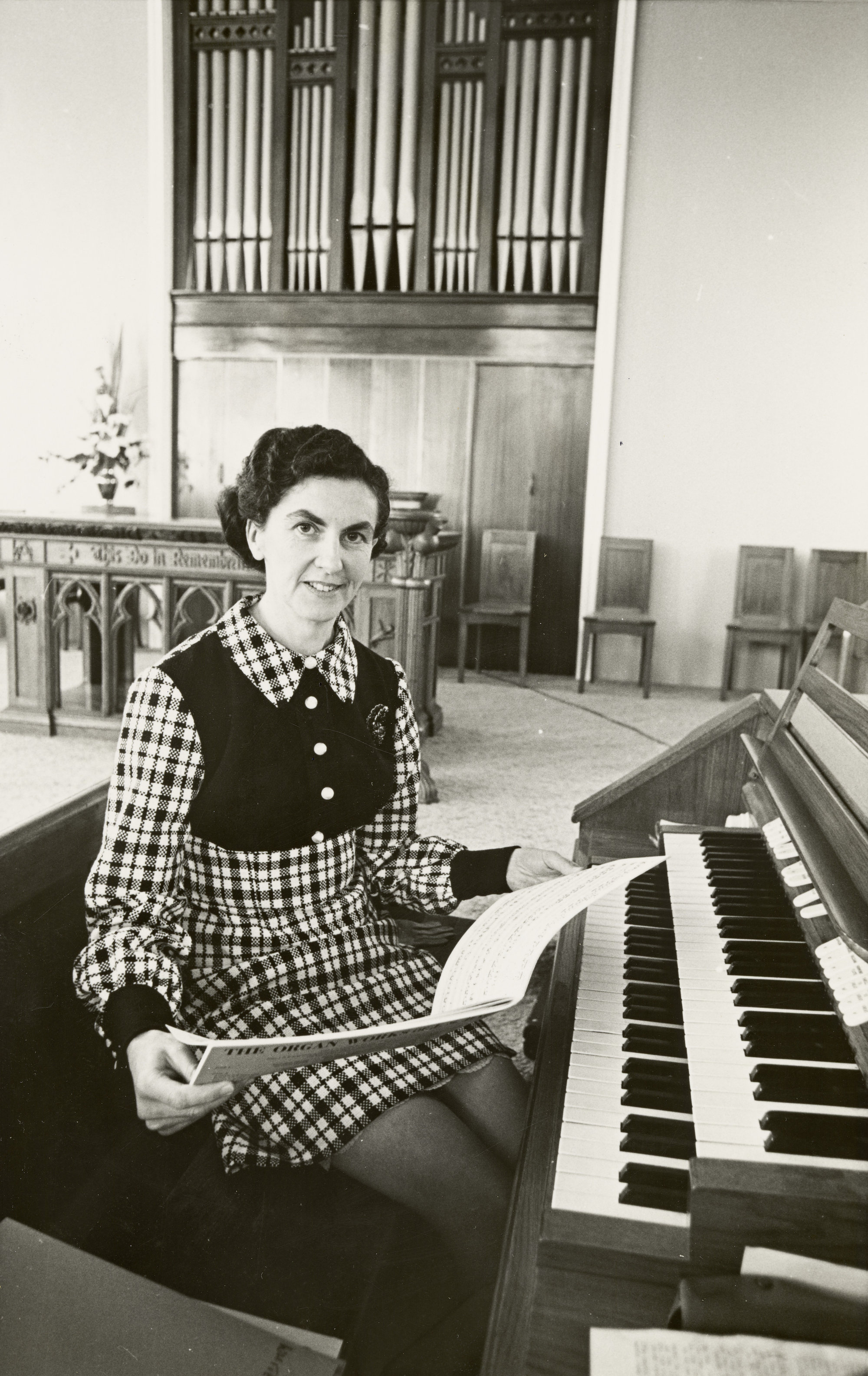 Ruth Nobes at the Organ