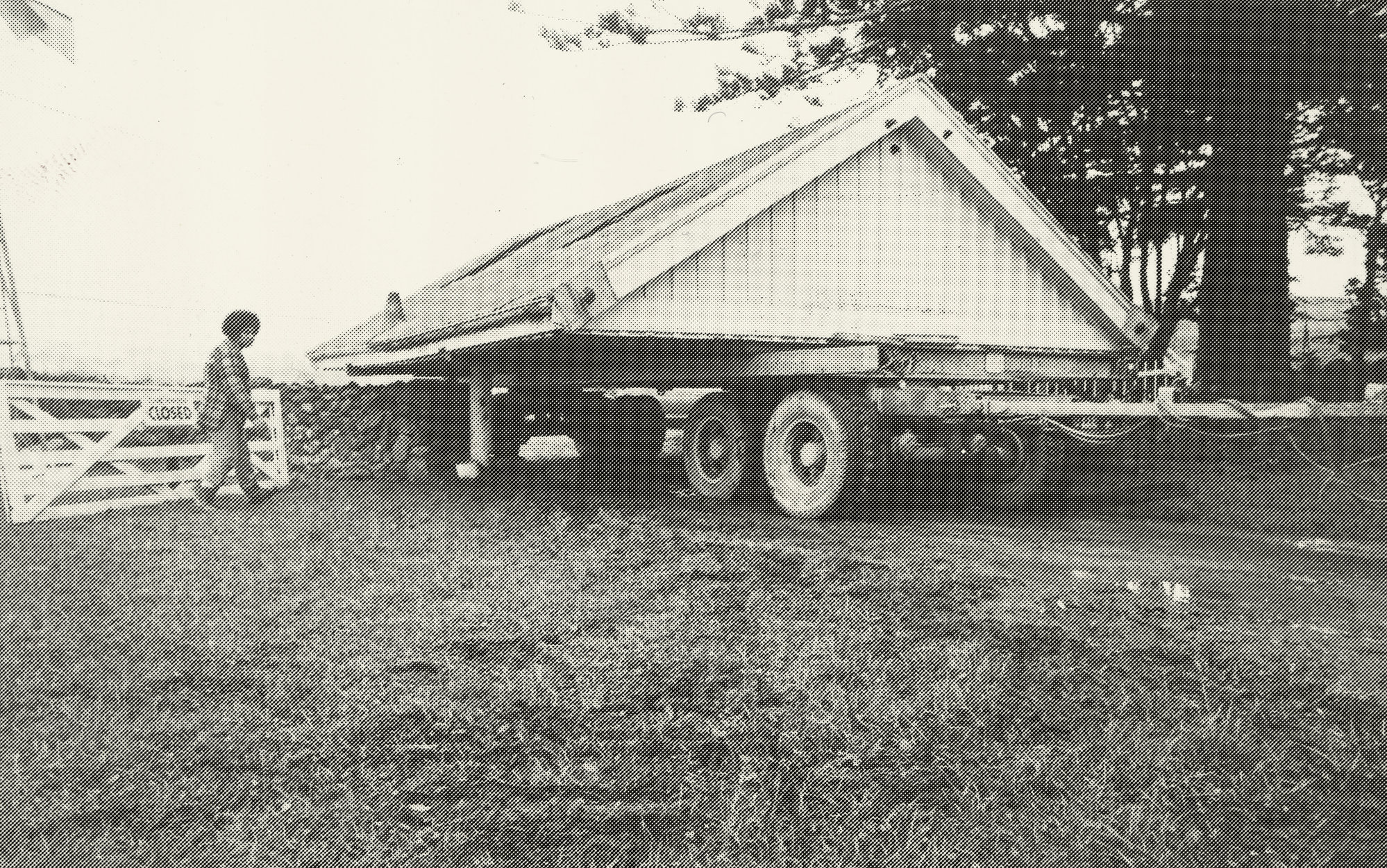 Riponui Pā School Roof Arrives at Heritage Park