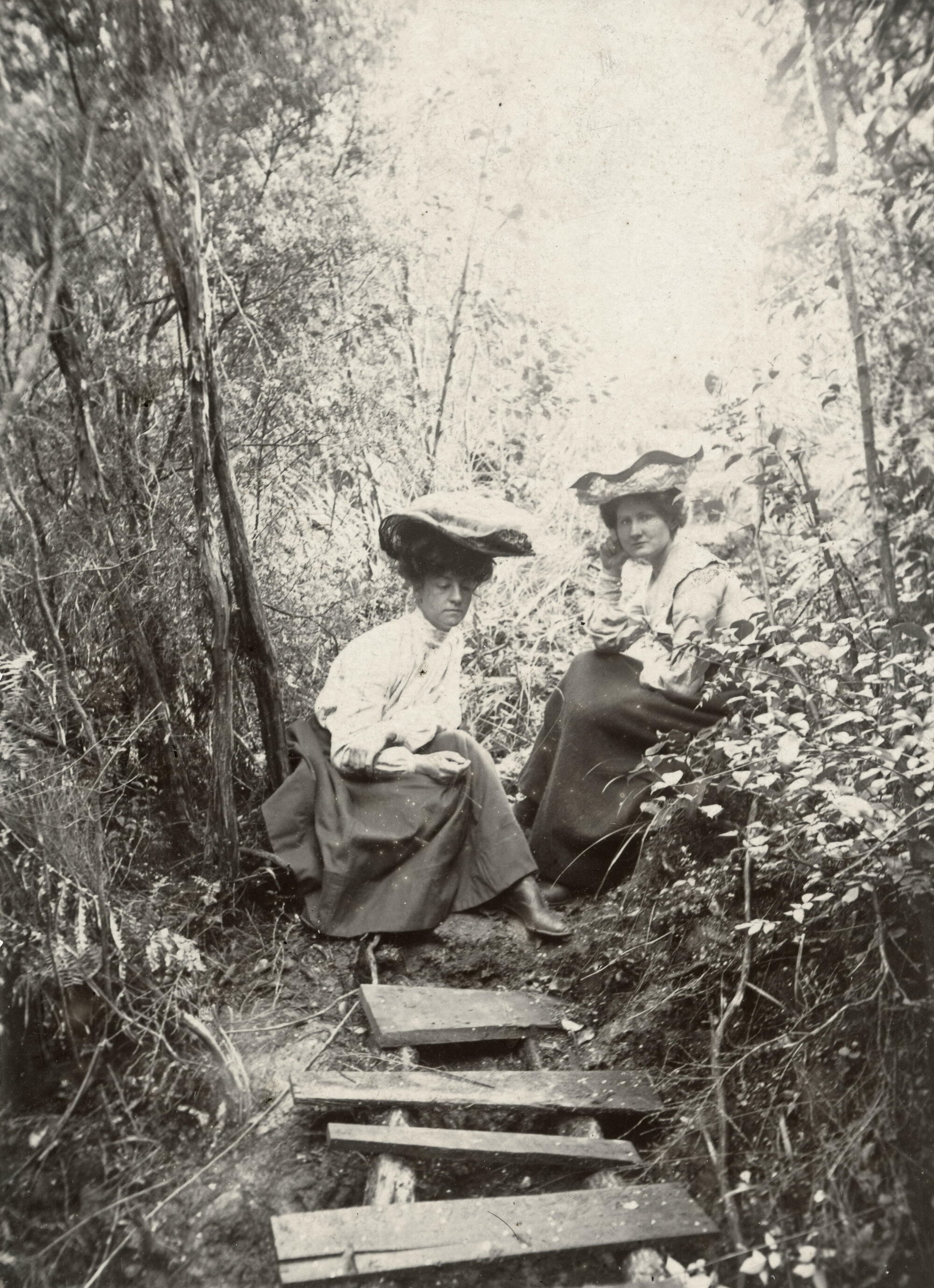 Ada Heath (later Mrs Brew) and Friend