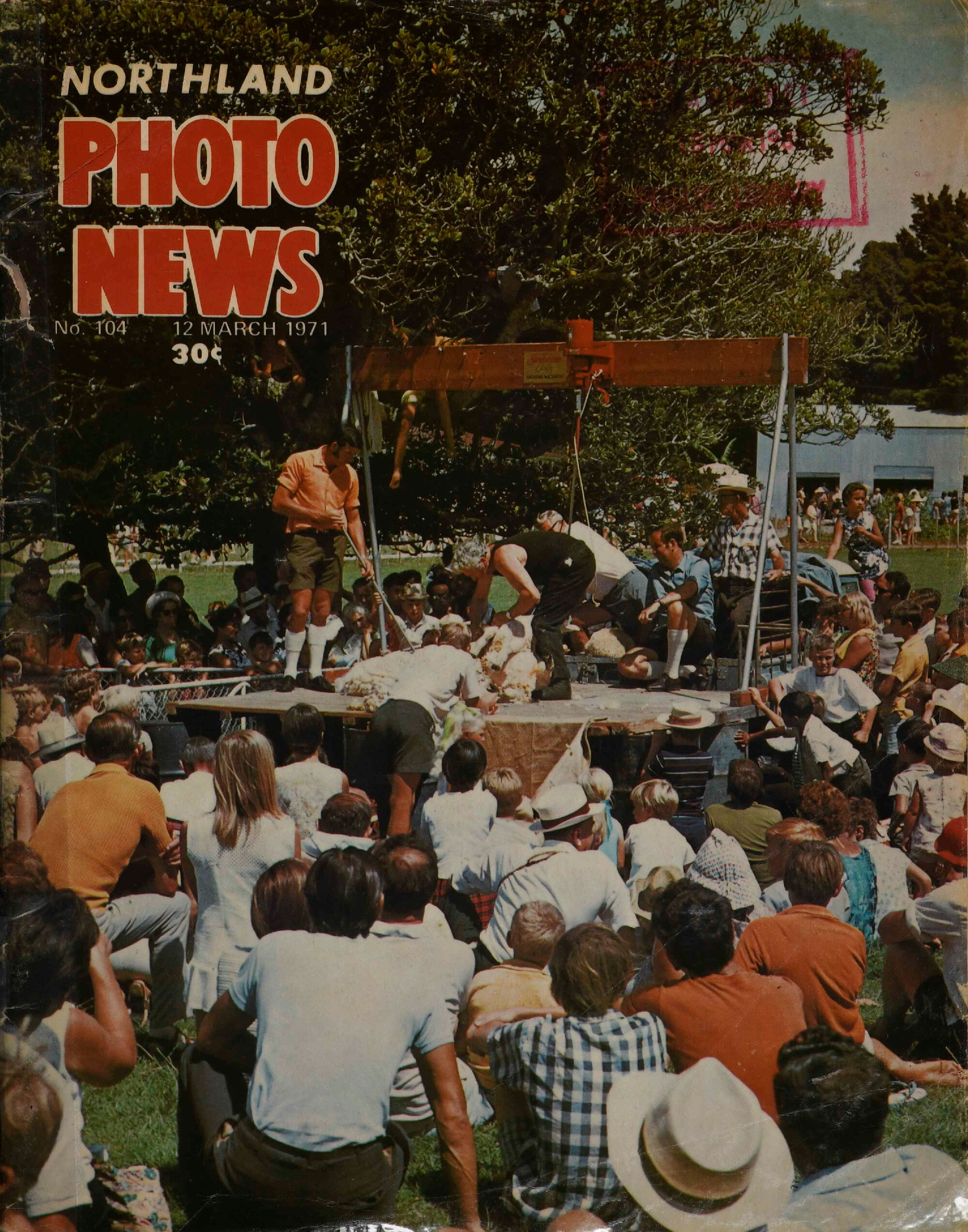 Northland Photo News March 1971