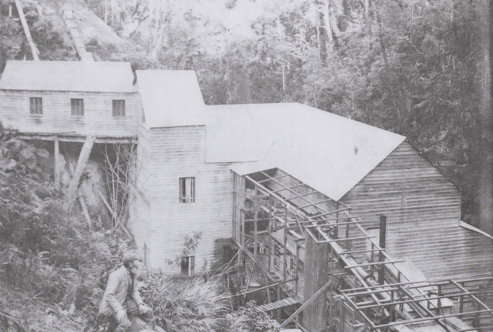 Puhipuhi Mine Buildings?