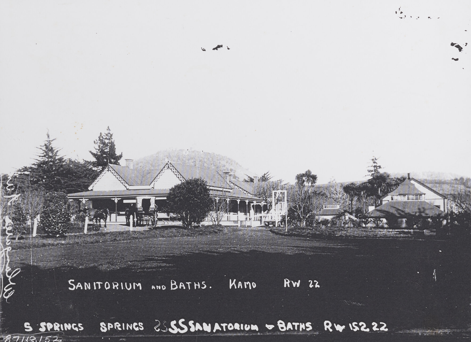 Kamo Springs Sanitorium and Baths 