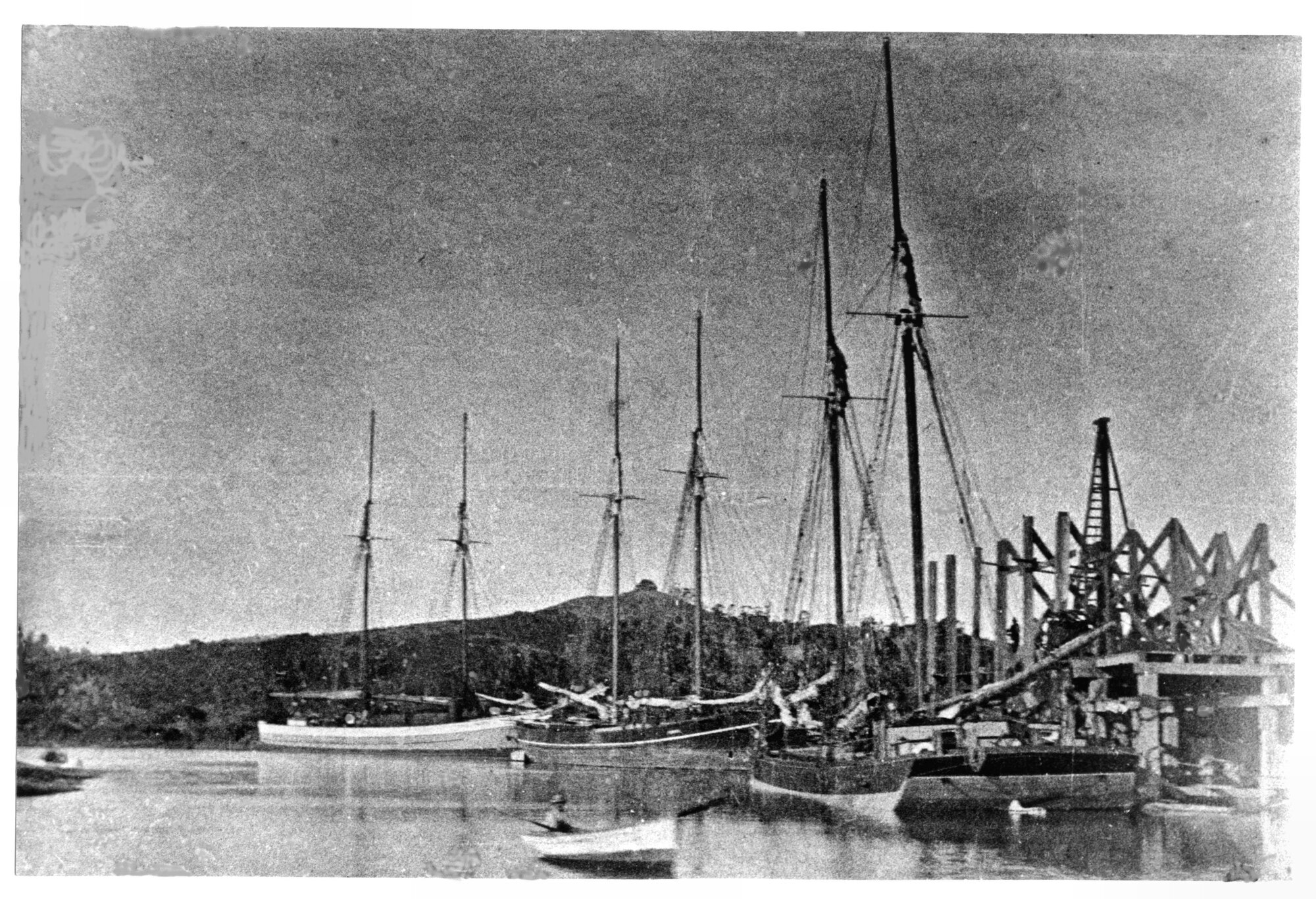 Constructing the Hoppers