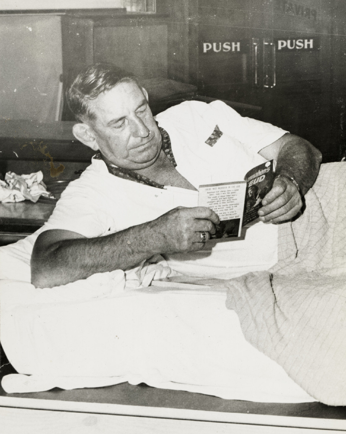 Lofty Blomfield at the Whangarei Hotel
From the book Between Two Mountains by Florence Keene.